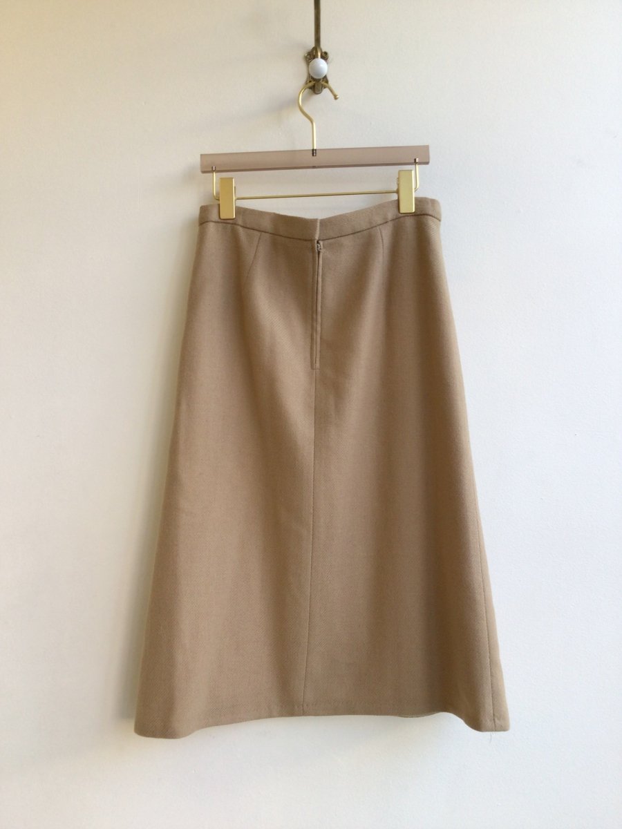 Country Suburbans | Khaki Wool Skirt (Vintage) - Made X Hudson