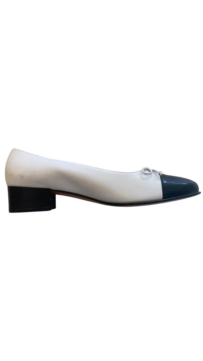Salvatore Ferragamo | White w/ Black Toes & Bow Accent (Vintage) - Made X Hudson