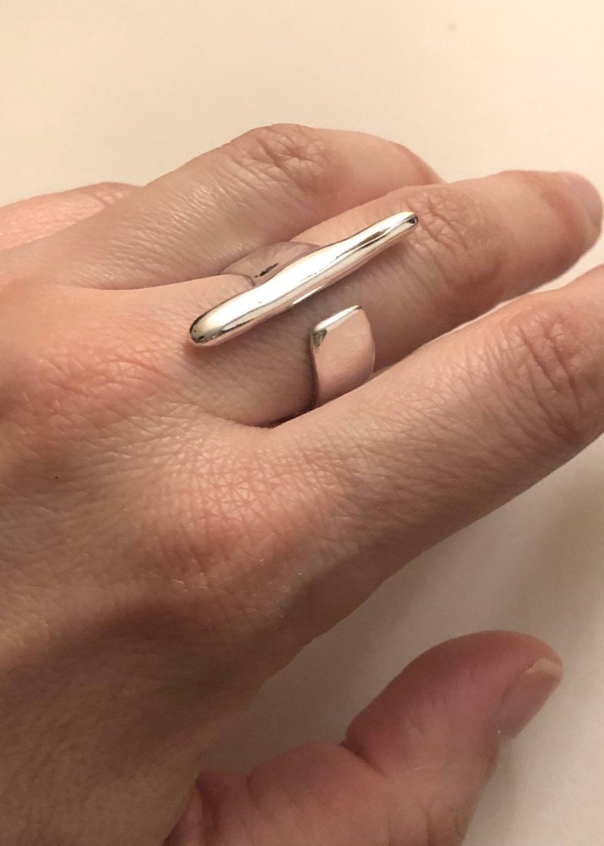 Bachetta Ring (Multiple Metals) - Made X Hudson