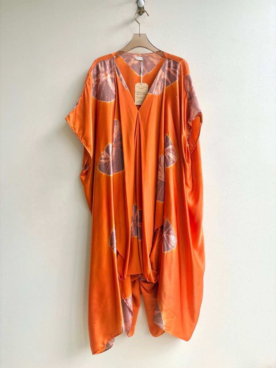 Atteetudes | Carrot Orange Silk Kaftan (Vintage) - Made X Hudson