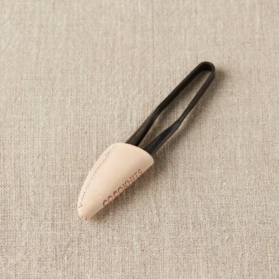 Yarn Snips w/ Leather Point Protector - Made X Hudson