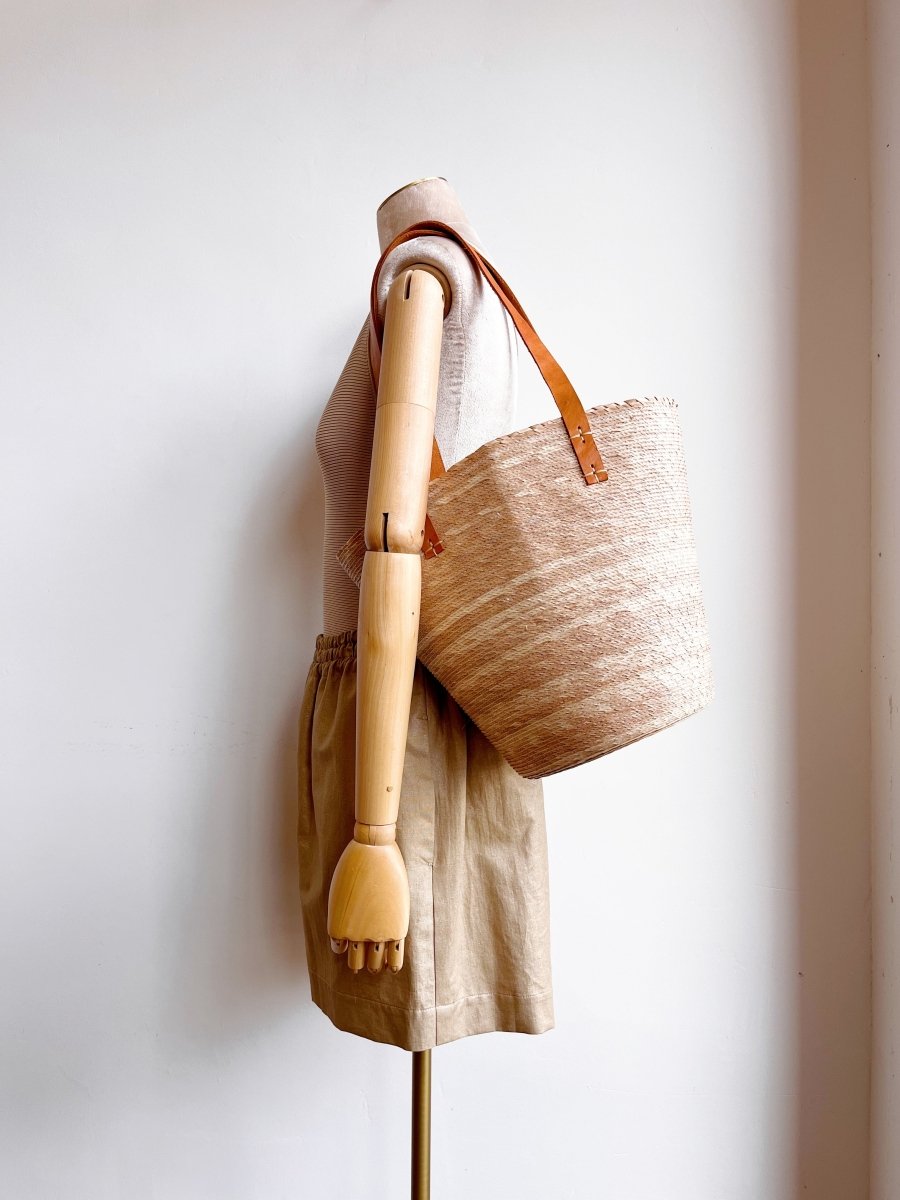 Carmen Straw Bucket Tote - Made X Hudson