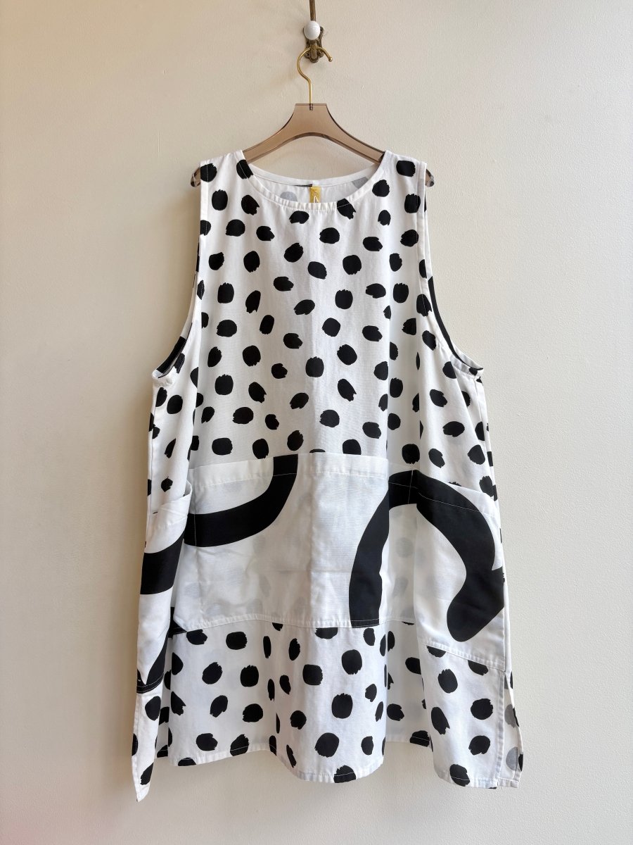 Studio Apron Dress in Black Brush Dot and Bouncing Line - Made X Hudson