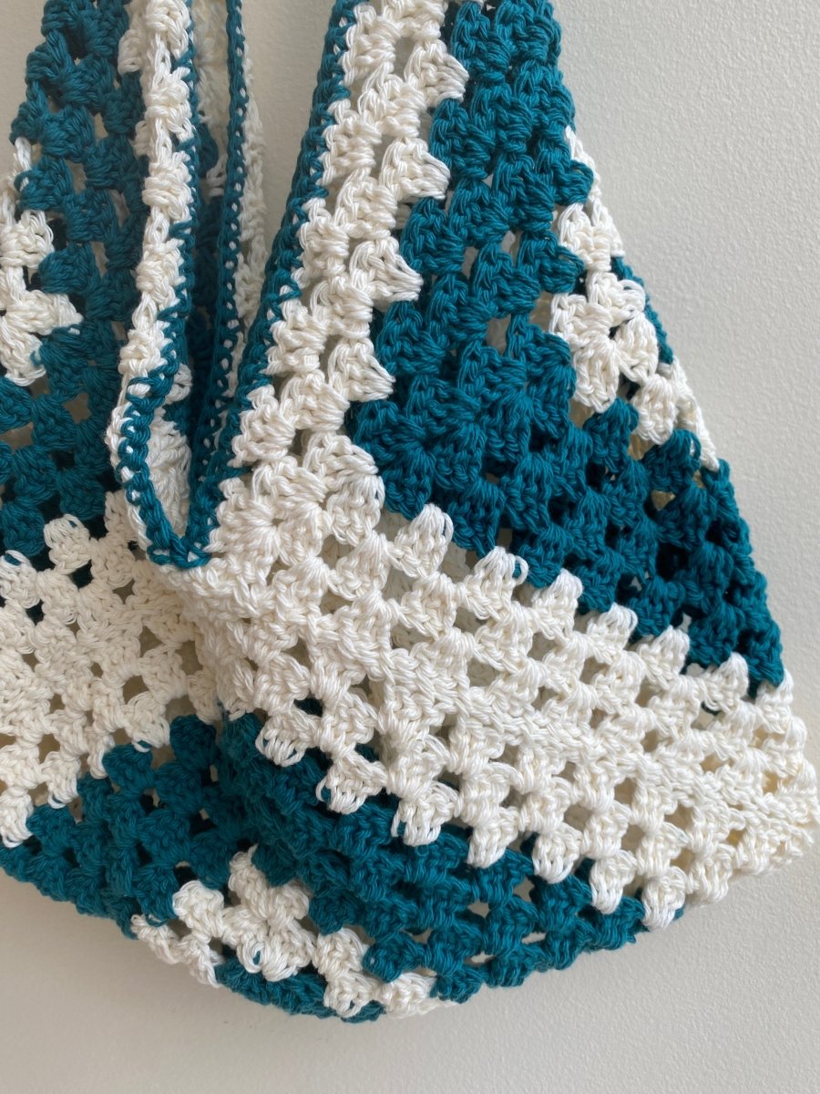 Granny Square Tote Bag (Peacock Blue & Cream) - Made X Hudson