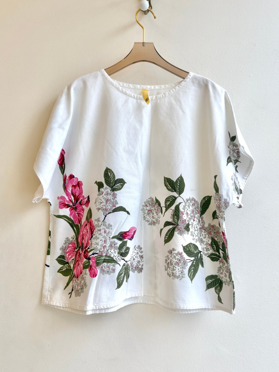 Pink Iris and Grey Hydrangea Print | Picnic Top - Made X Hudson