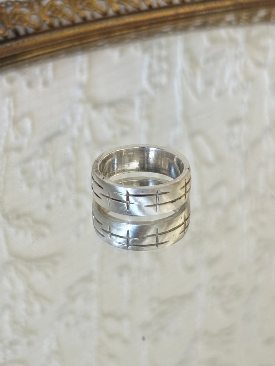 Etched Star Sterling Silver Ring - Made X Hudson