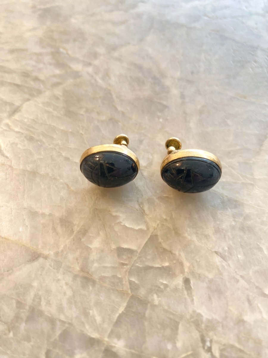 Vintage Screw Back Black Etched Stone Earrings (Vintage) - Made X Hudson