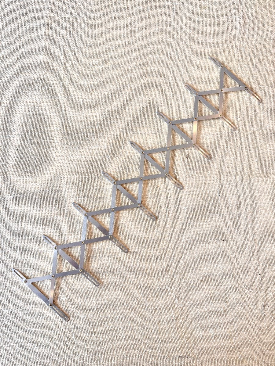 Expanding Button Gauge - Made X Hudson
