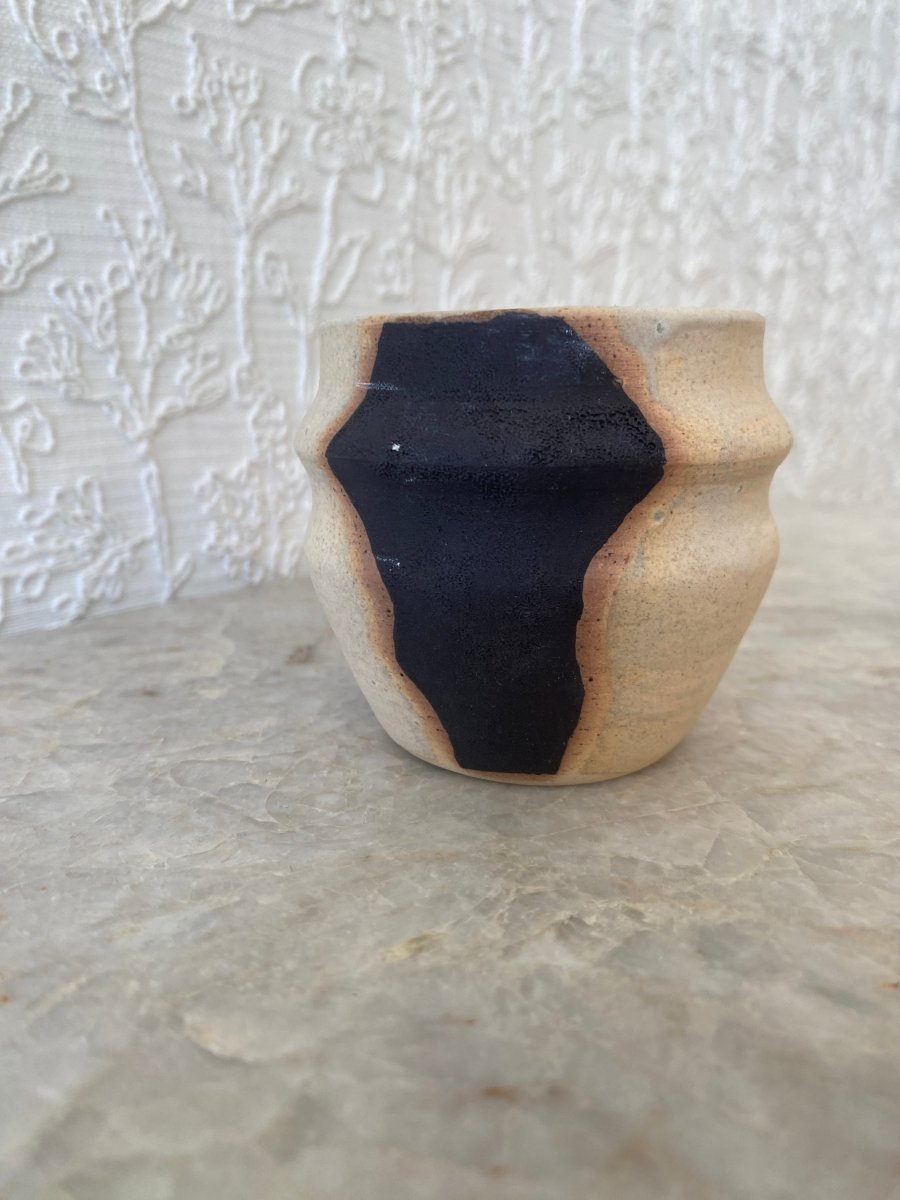 Swirl Raw Black & White Small Vase - Made X Hudson