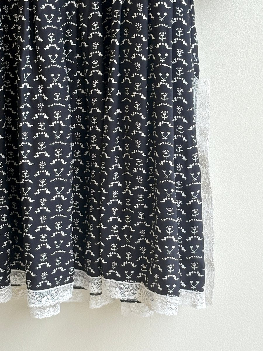 Chloé | Orange, Black, and White Floral Dress w/ Belt (Vintage) - Made X Hudson