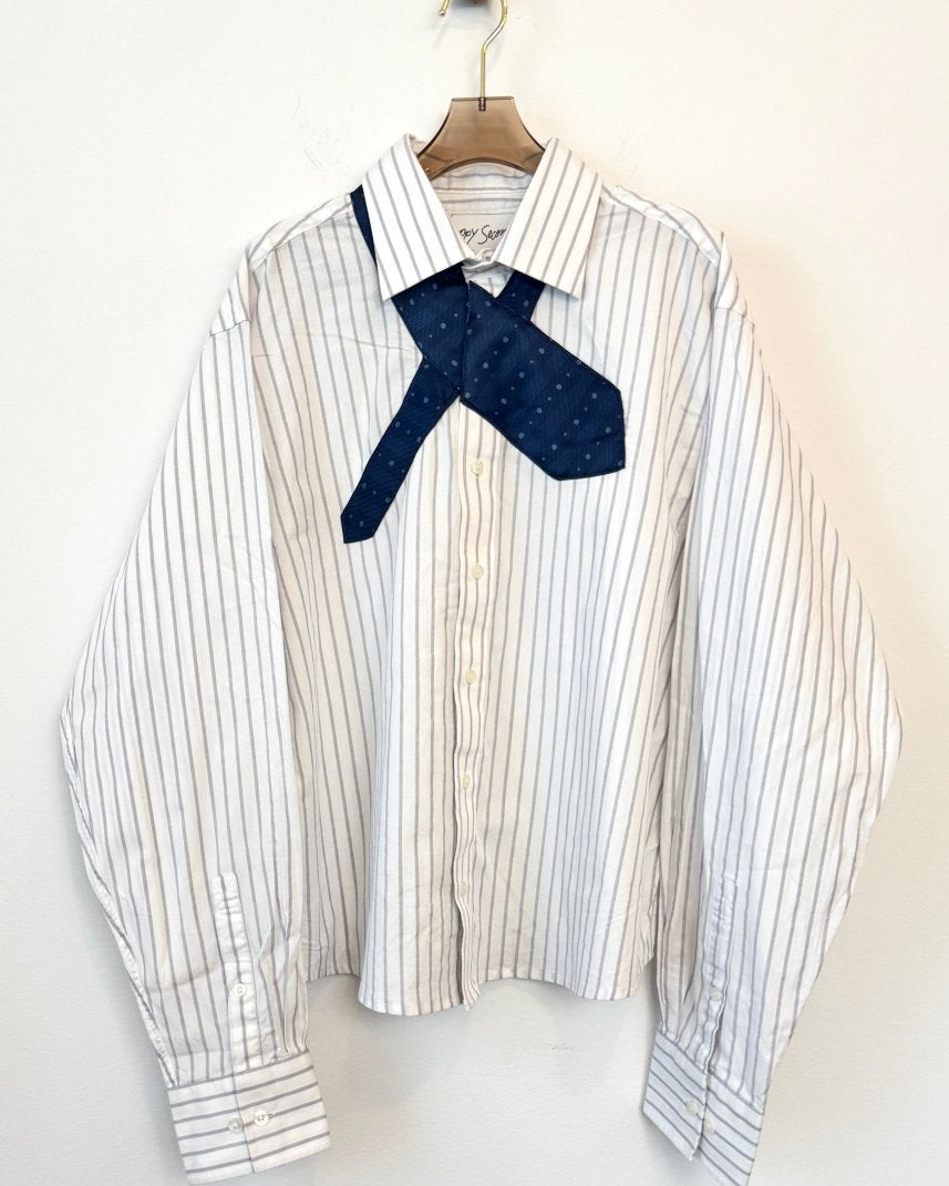 The James Top | White Diamond with Grey Stripe and Navy Dot Tie (Reworked) - Made X Hudson