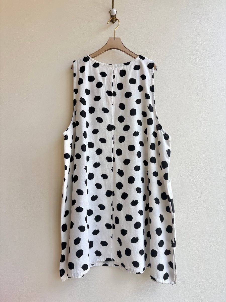 Studio Apron Dress in Black Brush Dot and Bouncing Line - Made X Hudson