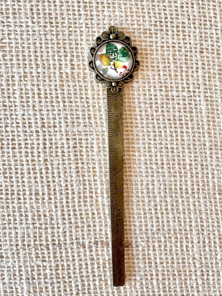 Metal Seam Allowance Ruler w/ Enamel Leaf - Made X Hudson