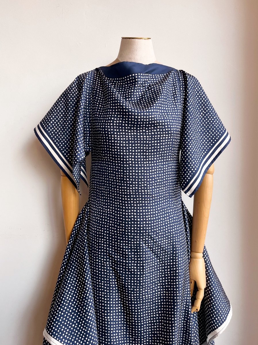 Deco Dress Navy Dotted - Made X Hudson
