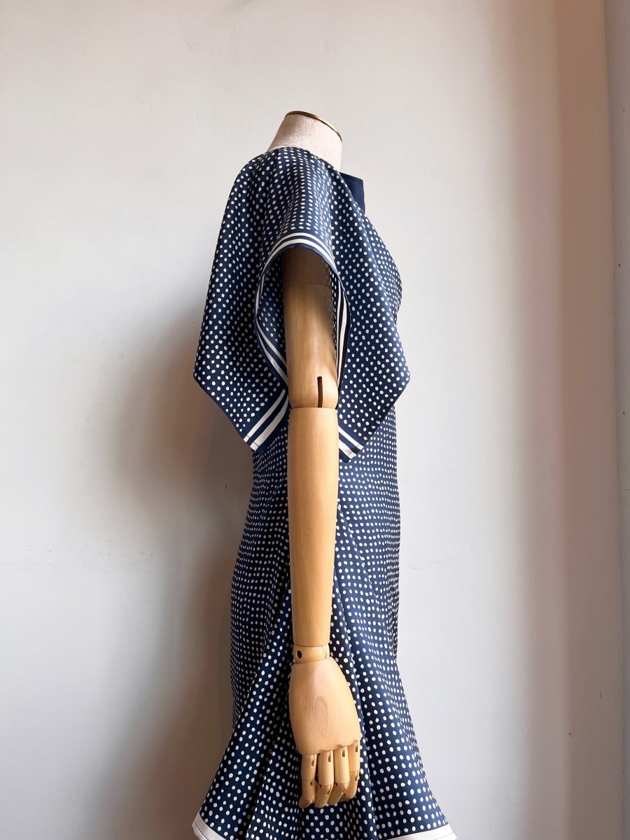 Deco Dress Navy Dotted - Made X Hudson