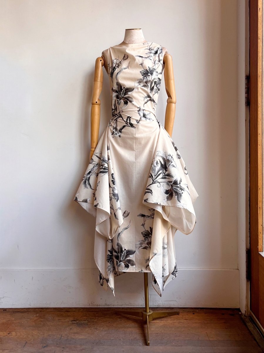Zero - Waste Dress Eggshell and Grey Half - Tone in Lily Print - Made X Hudson