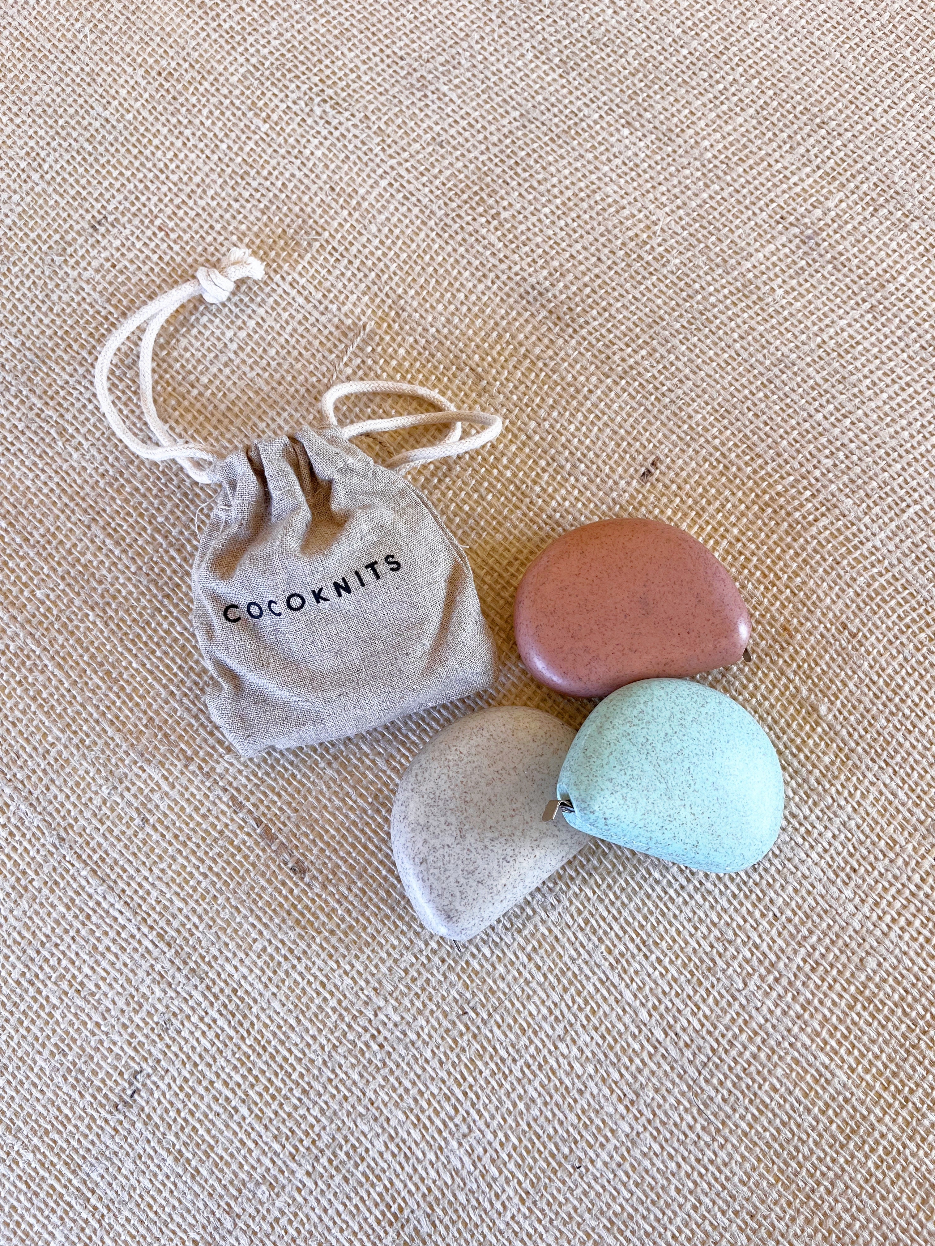 Cocoknits-retractable-stone-tape-measure