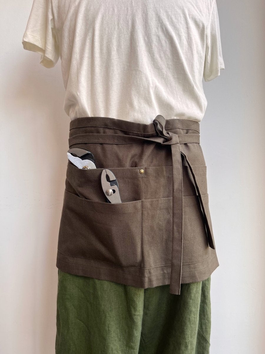Utility Half - Apron in Moss Hemp - Cotton Blend - Made X Hudson