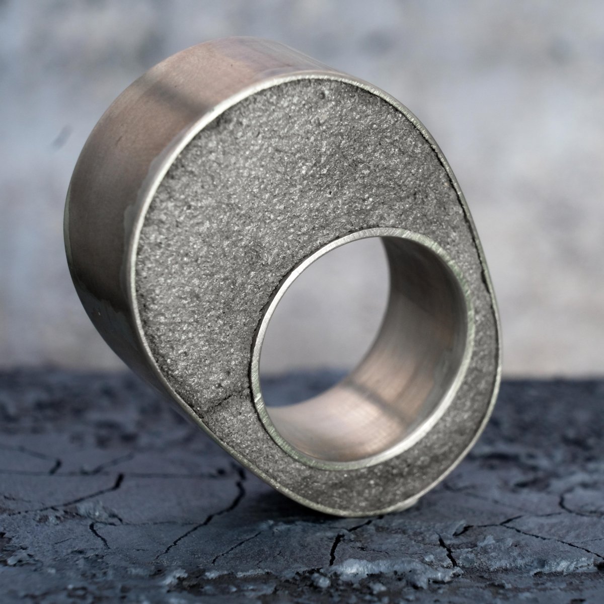 Large Oval Concrete Ring - Made X Hudson