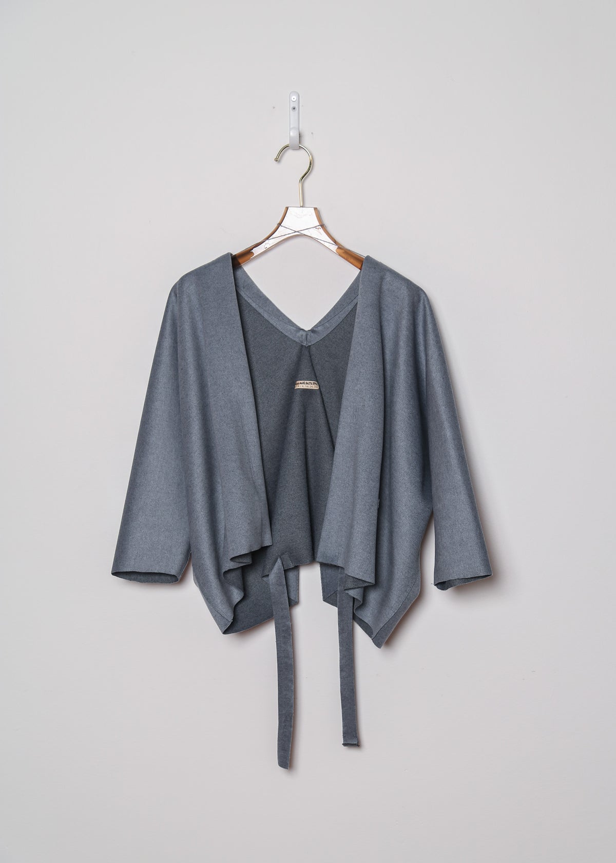 Delta Jae | Grey Batwing Top