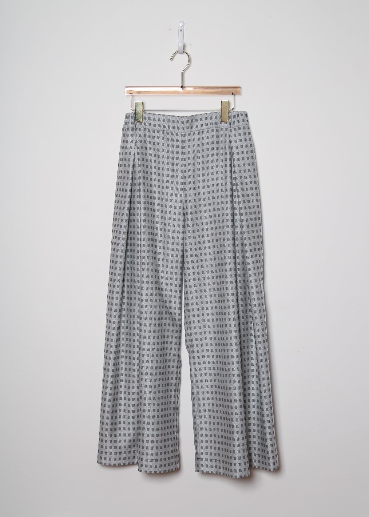 The Arlo Pant in Silver Grid