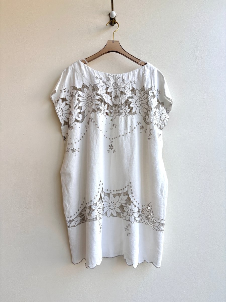 White and Taupe Daisy Cut Lace Tunic Dress - Made X Hudson