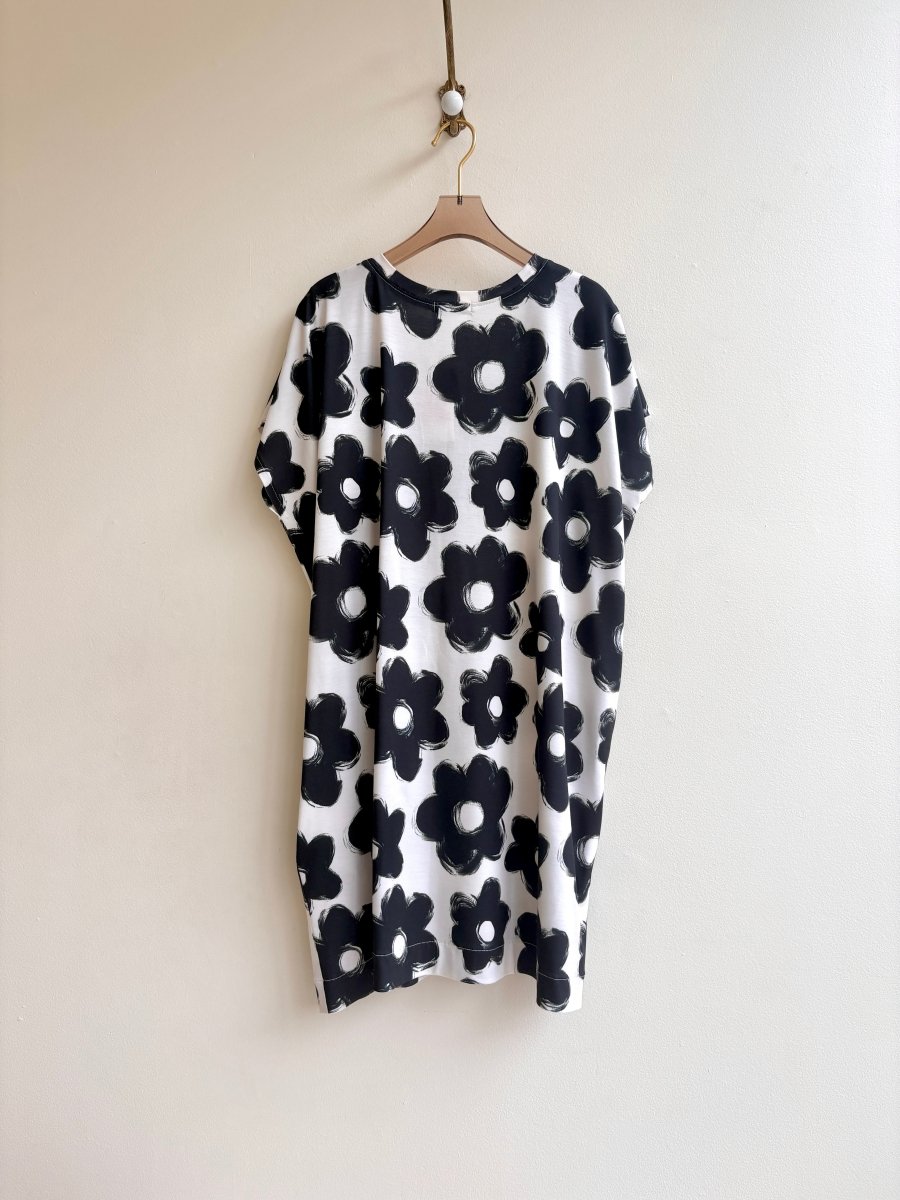 Black Flower Boxy Tunic Dress - Made X Hudson