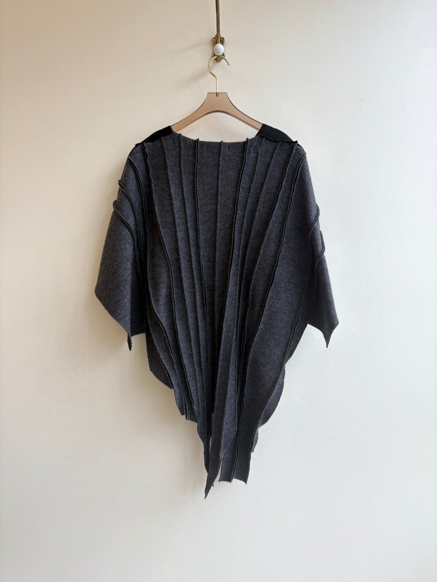 Phoenix Black Adjustable Wool Cape - Made X Hudson