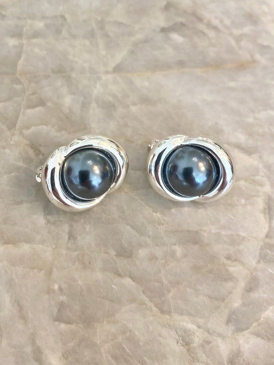 Silver w/Grey Pearl Clip On Earrings (Vintage)