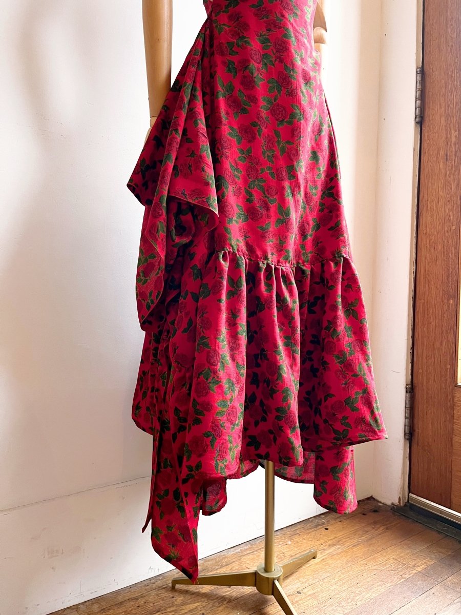 Zero Waste Ruffle Dress in Red Rose Floral Print - Made X Hudson