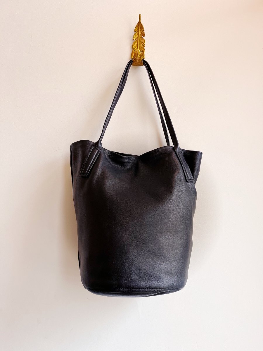 Waverly Leather Bucket Tote Bag (Multiple Colors) - Made X Hudson