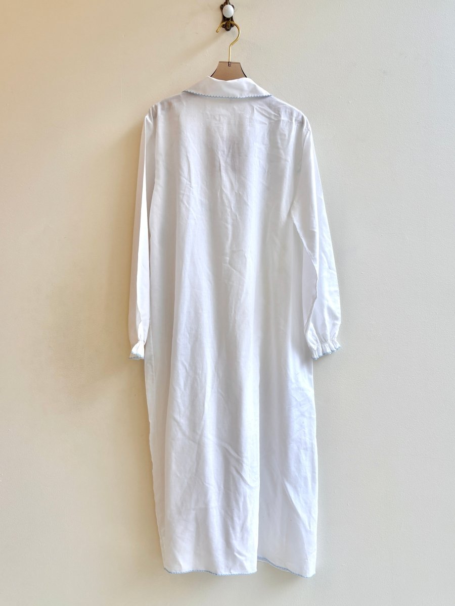 White Cotton and Blue Rose Lace Dressing Gown (Vintage) - Made X Hudson