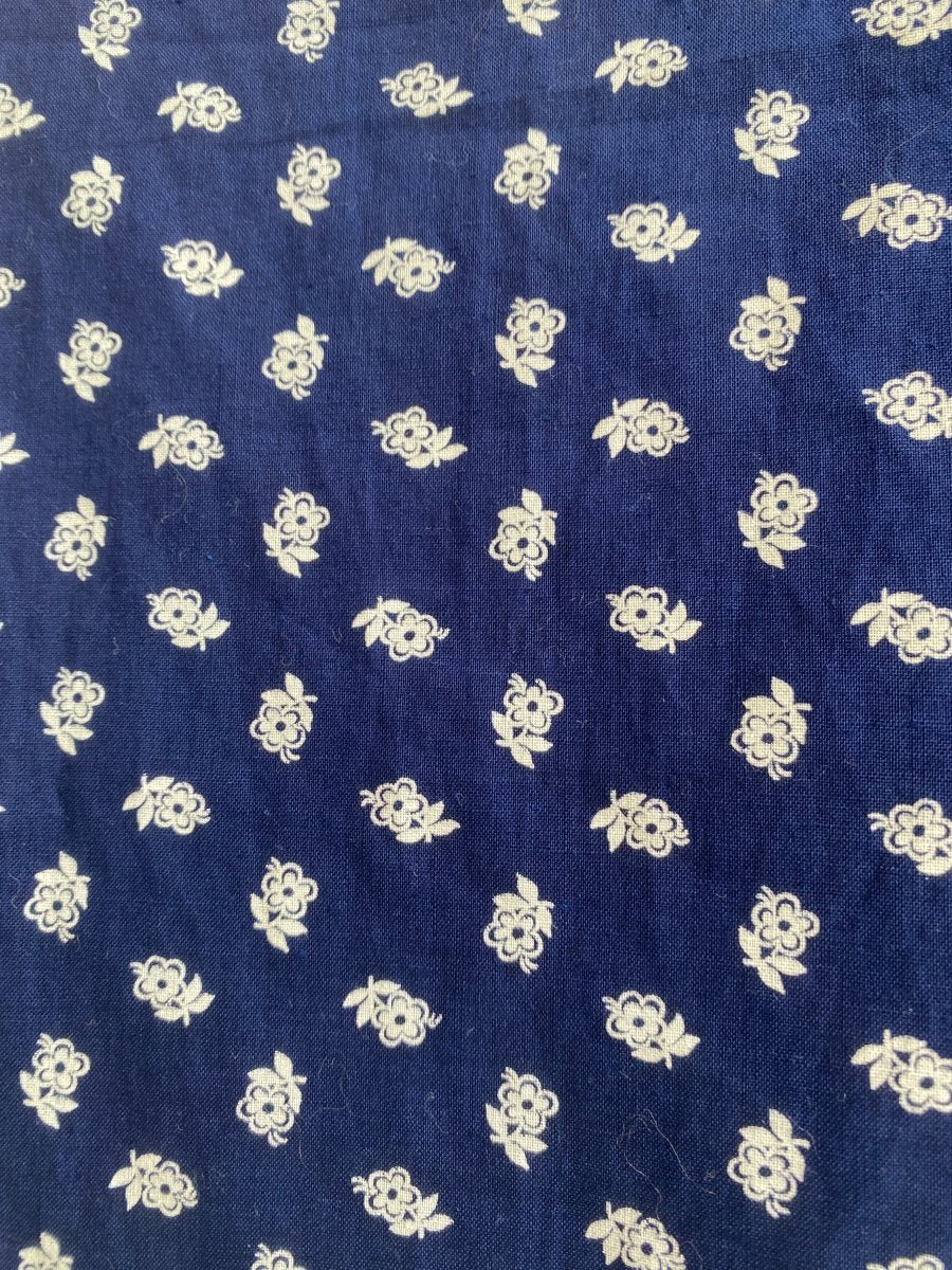 Navy & White Mini Floral Box Top - Made X Hudson