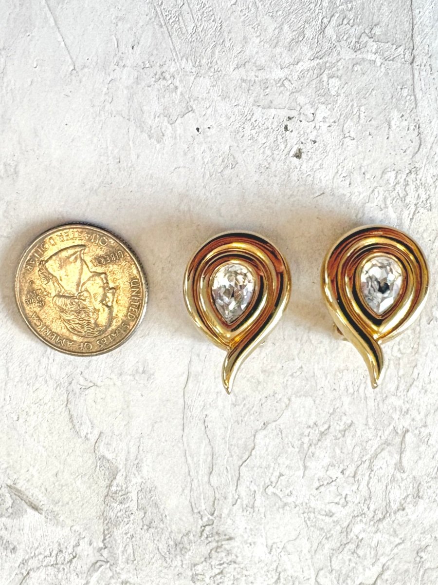 Gold Tone Teardrop Clip On Earrings (Vintage) - Made X Hudson