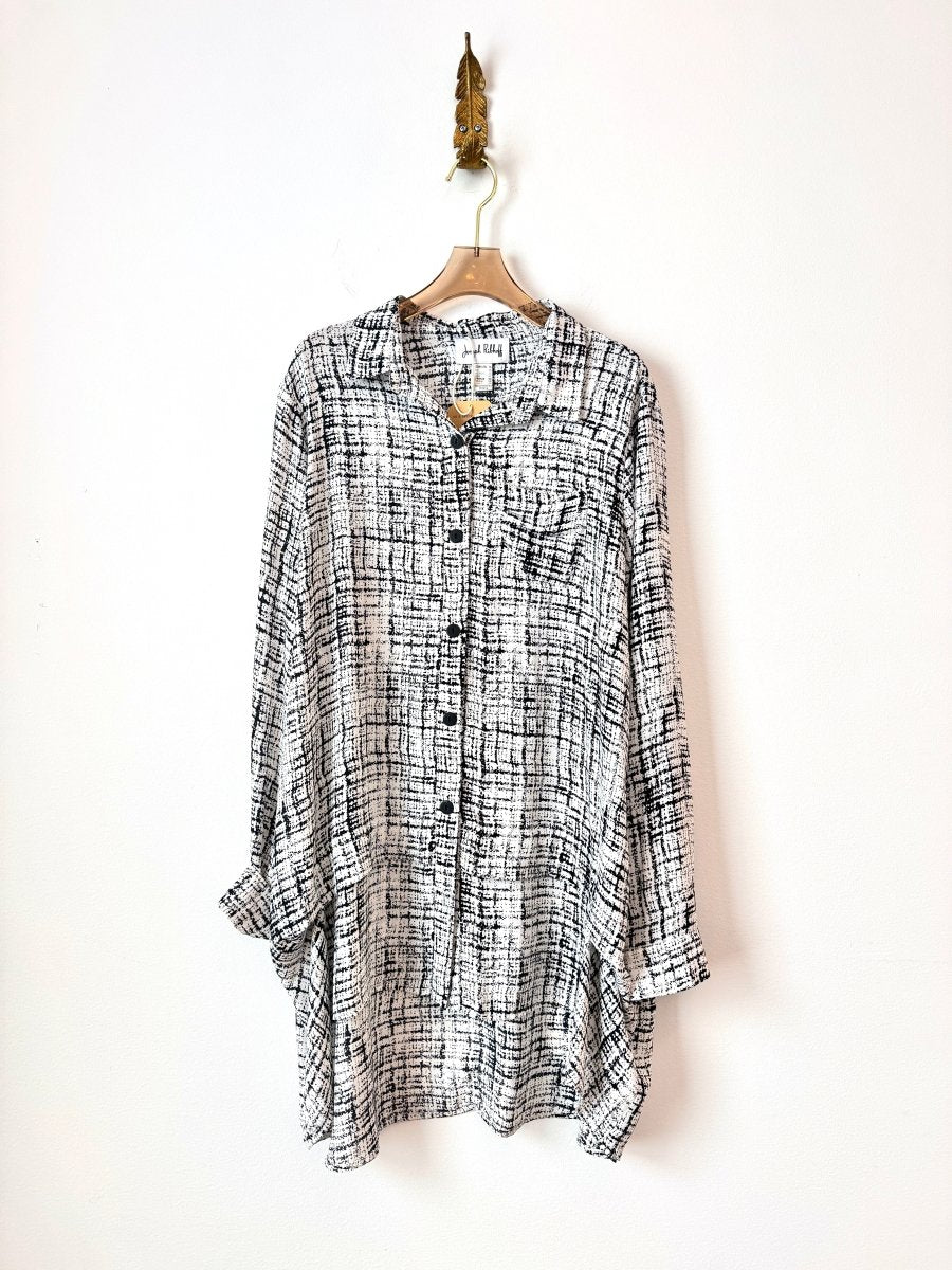 Joseph Ribkoff | White and Black Speckled Grid Tunic Shirt (Vintage) - Made X Hudson