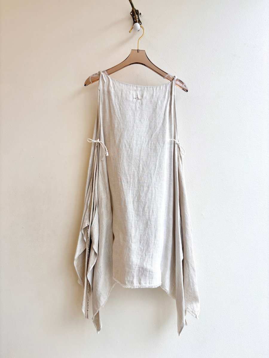 DF Wrap Twist Top in White Linen with Side Ties - Made X Hudson