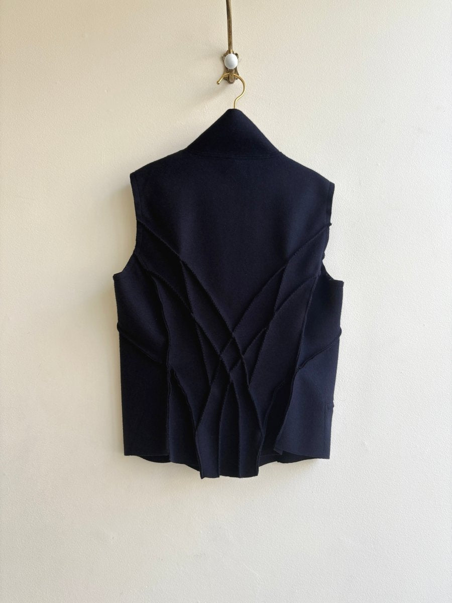 Black W Vest w/ 1 Pocket - Made X Hudson