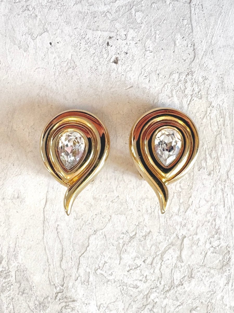 Gold Tone Teardrop Clip On Earrings (Vintage) - Made X Hudson