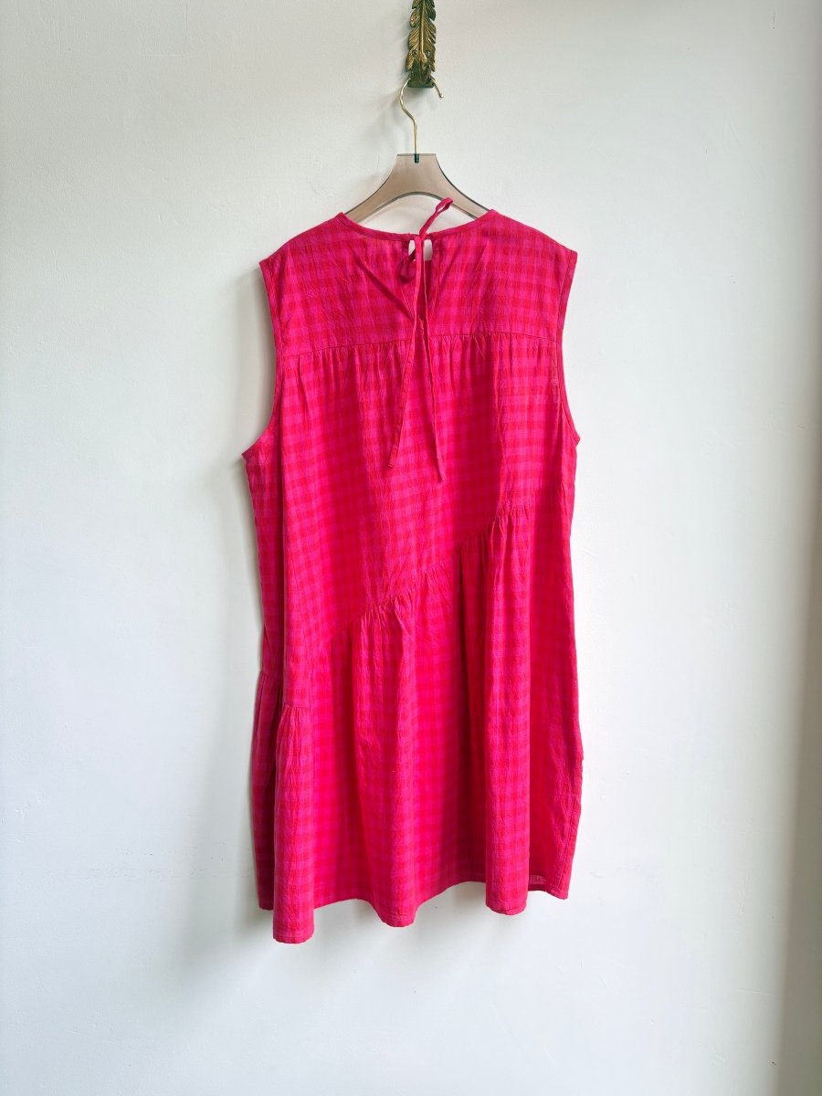 Anan Short Gathered Dress in Pink & Red Petunia Check - Made X Hudson