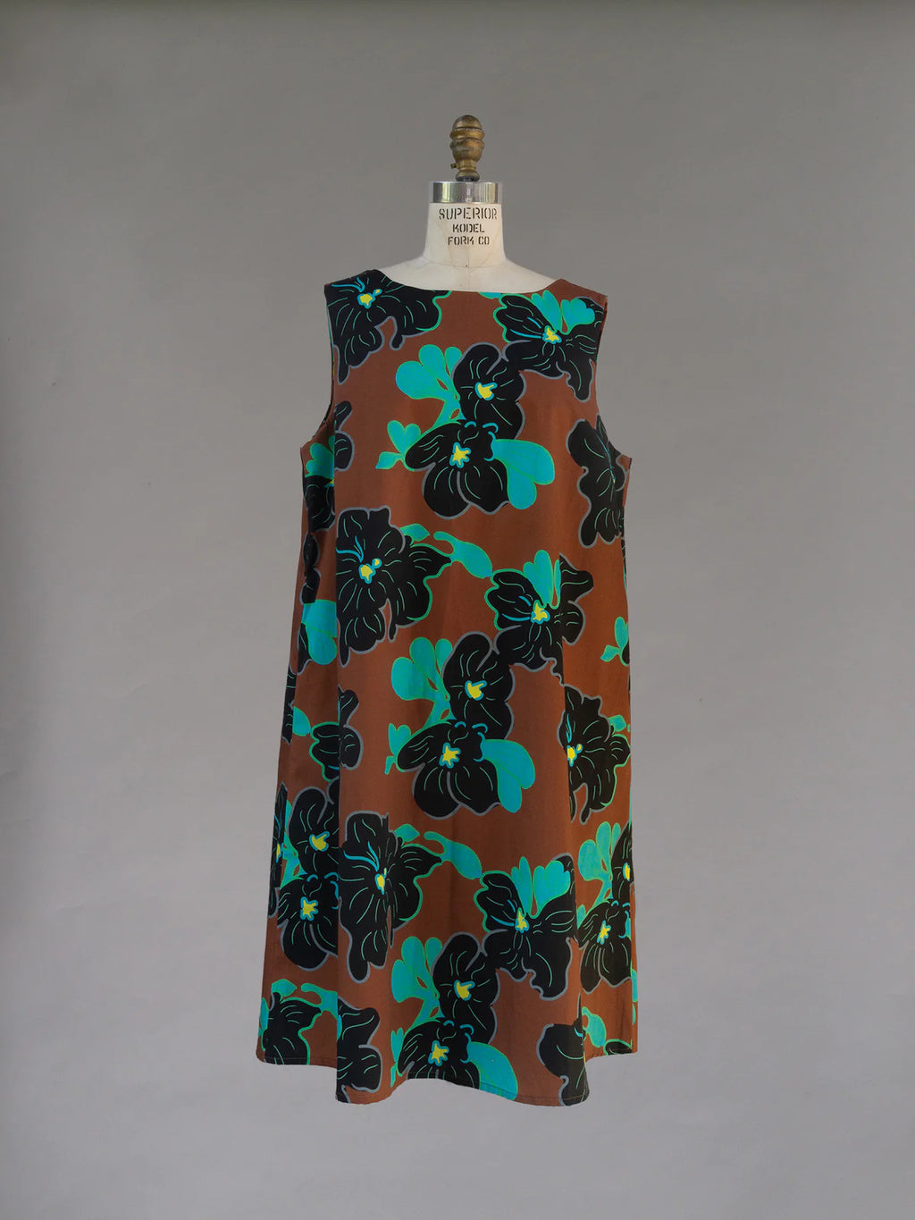 Brown, Black and Blue Floral 1961 Chestnut Print Watteau Dress - Made X Hudson