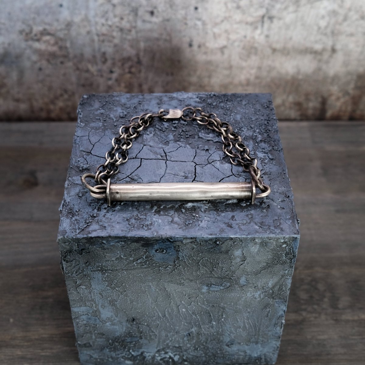 Shackle Bracelet - Made X Hudson