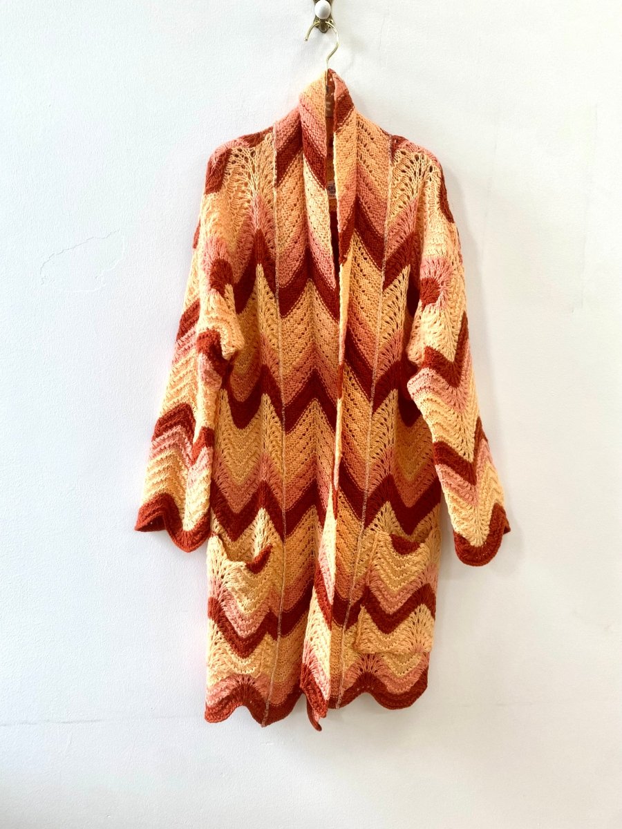Zig Zag Duster in Colors Pink, Rust & Pale Orange - Made X Hudson