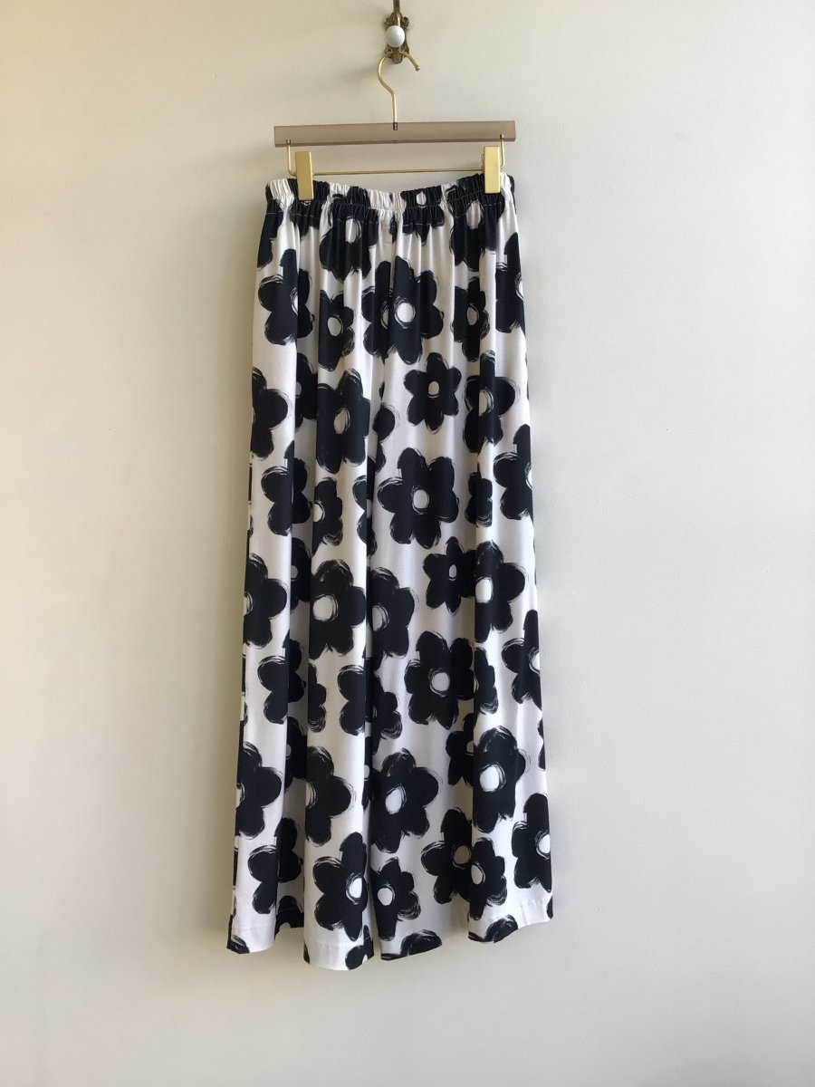 Black Flower Wide Leg Pant - Made X Hudson