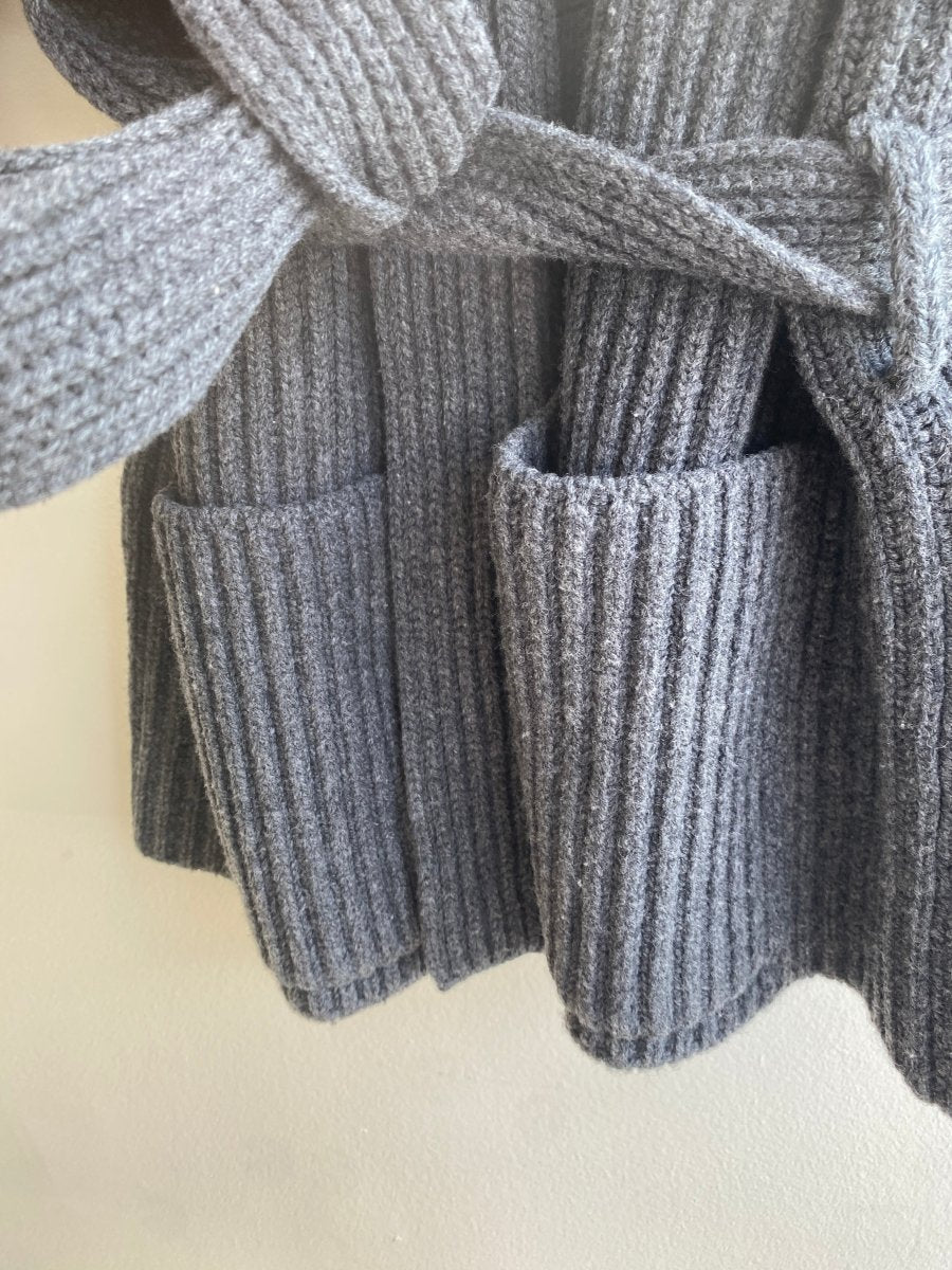 Michael Bastian | Dark Grey Cardigan 100% Cashmere (Vintage) - Made X Hudson
