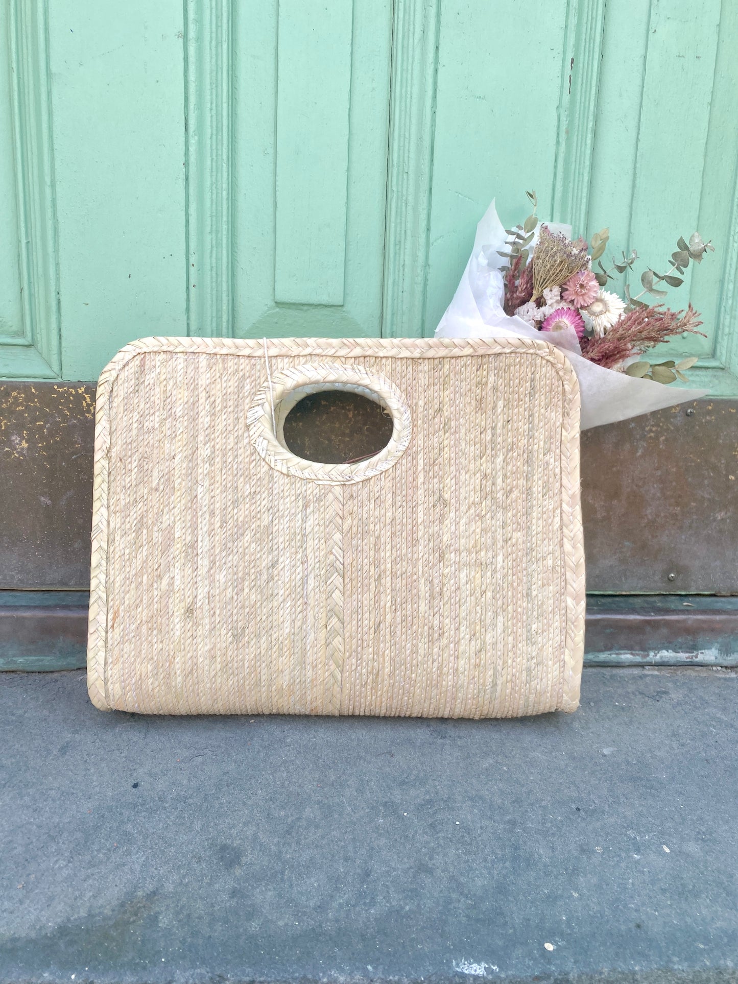 Square Straw Beach Tote in Natural