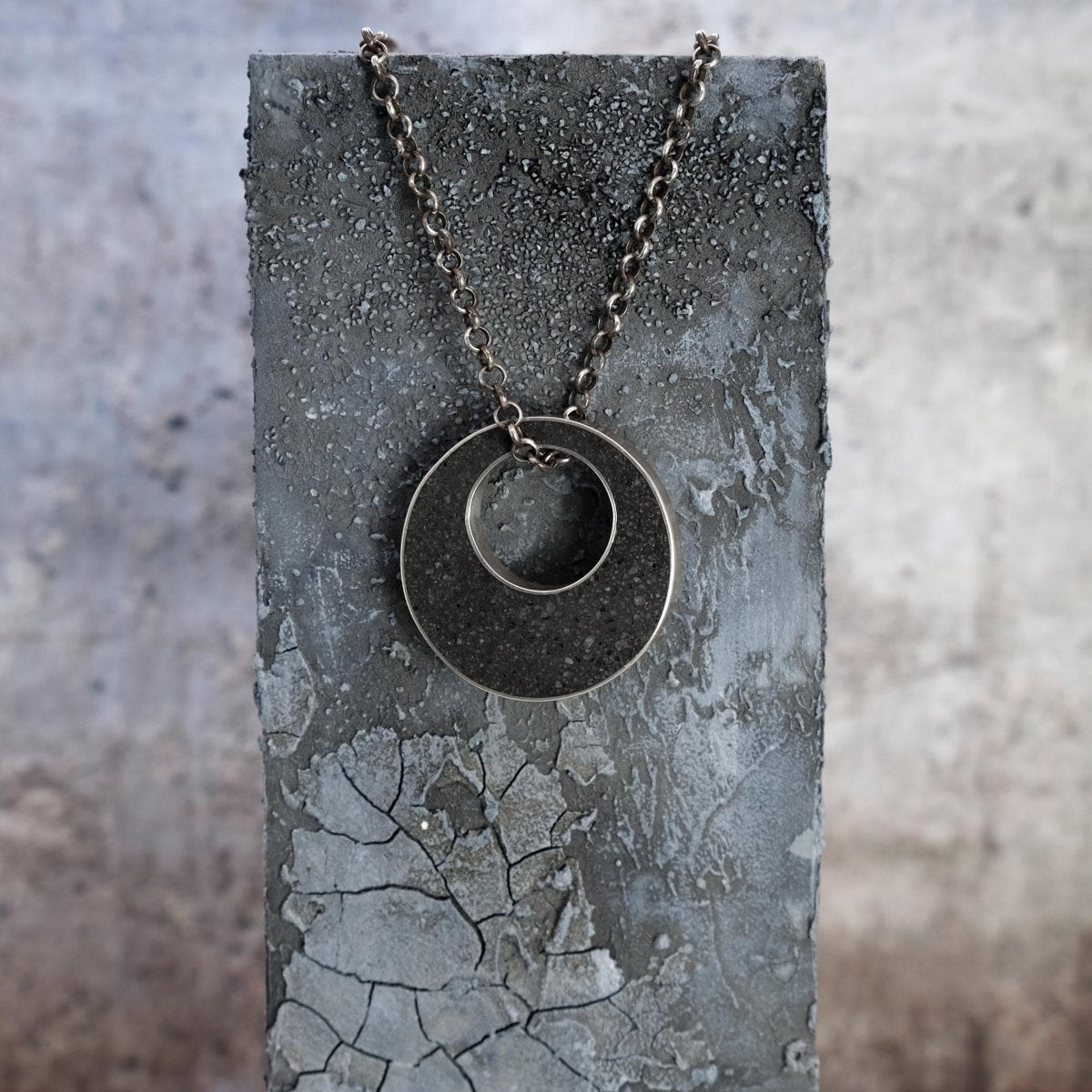 Dark Concrete Circle Necklace - Made X Hudson