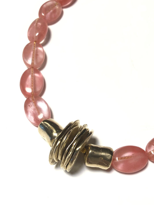 COLLANA -CHERRY QUARTZ OVAL+BRASS BEADS