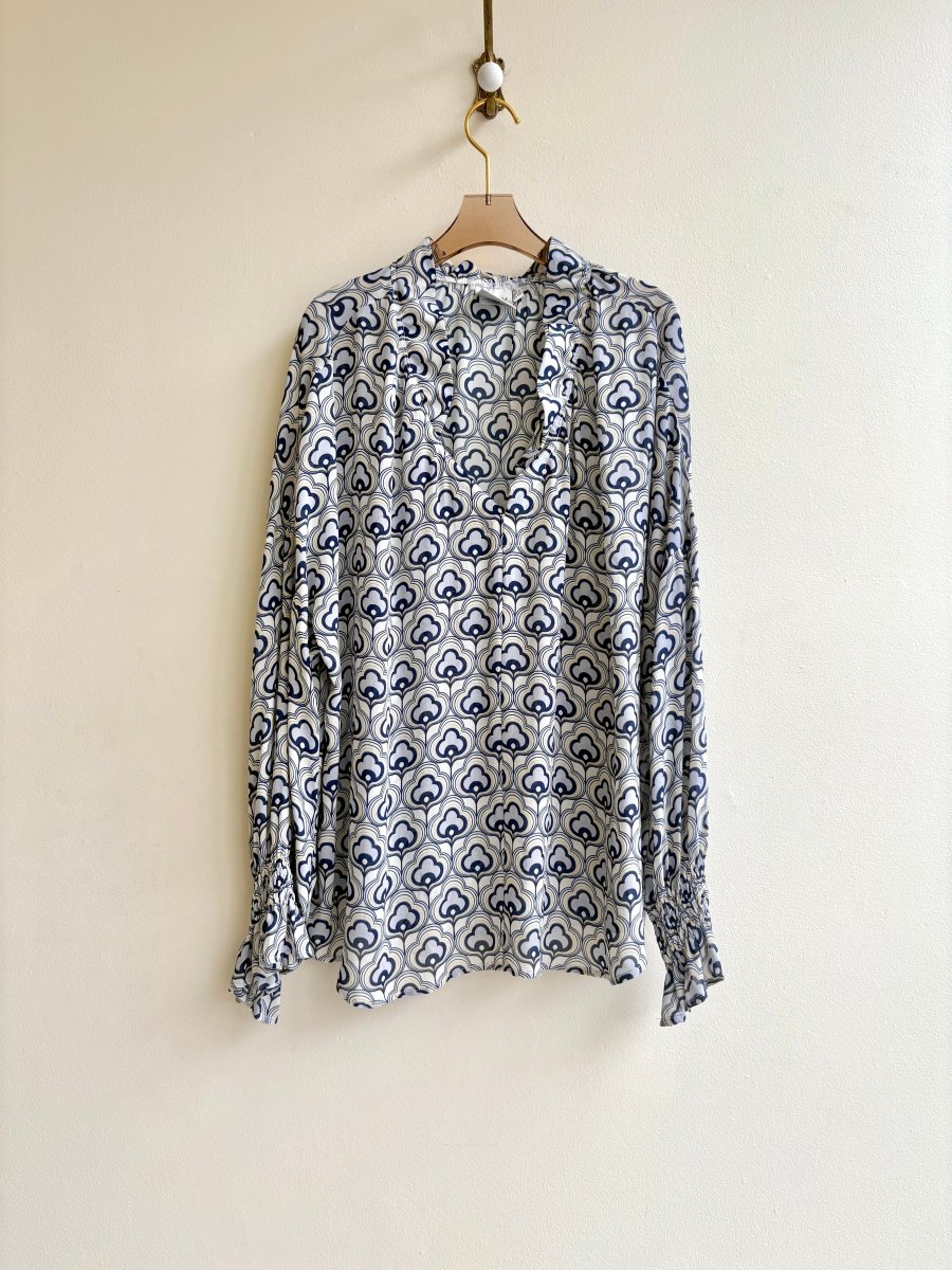 Finley | Blue 60’s Geometric Print Top (Vintage) - Made X Hudson