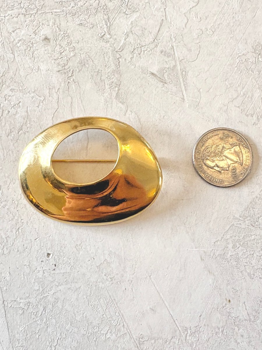 Gold Tone Glam Brooch (Vintage) - Made X Hudson