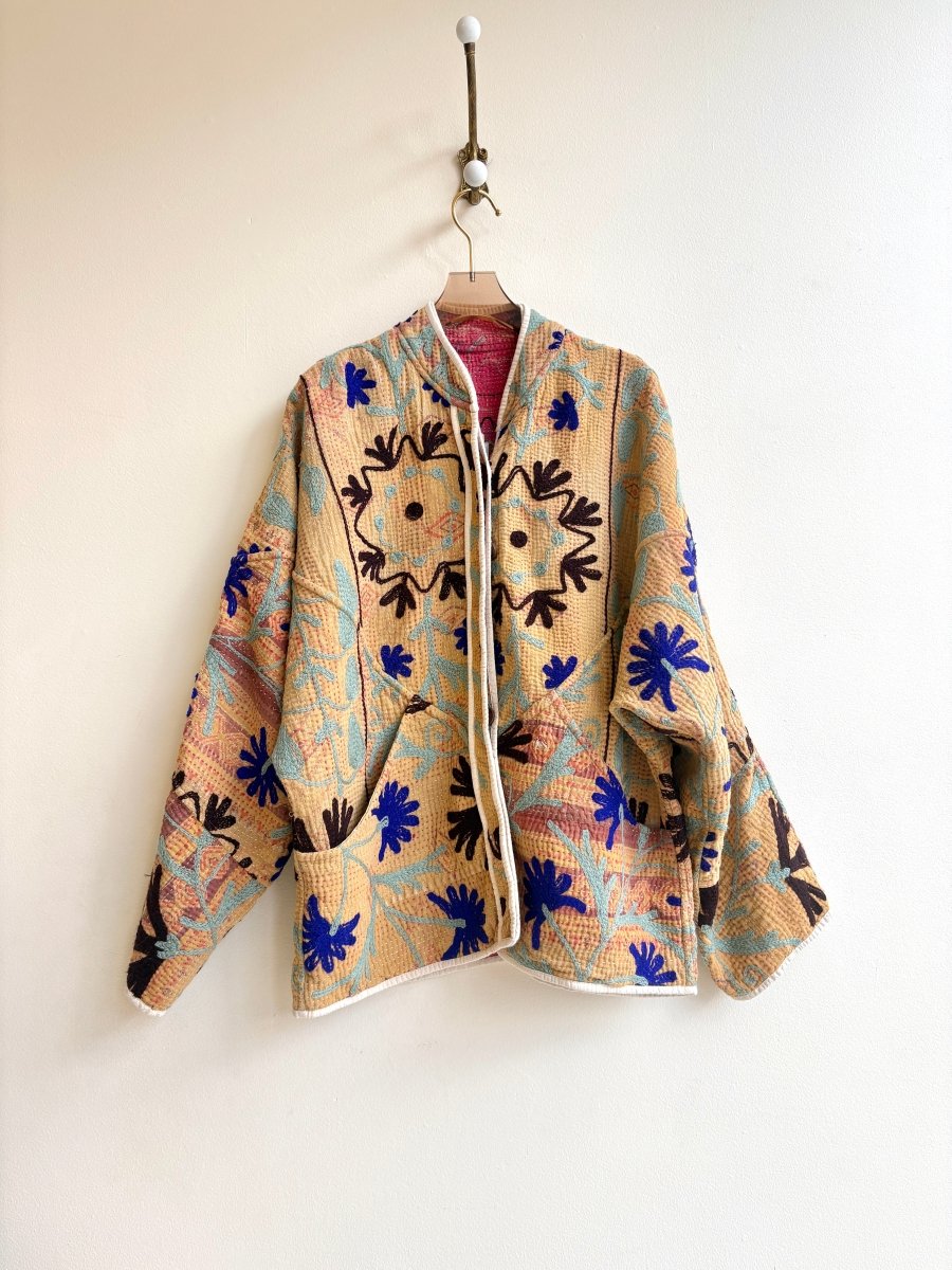 Reversible Ladhiya Suzani Quilted Jacket in Colors Pink, Beige